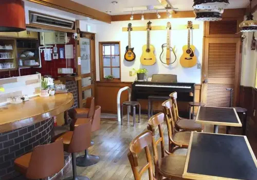 Coffee Houseケトルドラム 店内